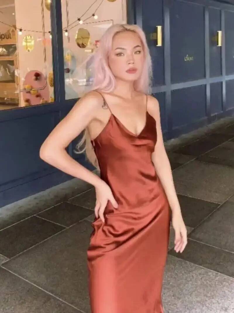 Nouvelle Robe Midi Élégante en Soie Satinée pour Femme Printemps 2026, Sexy, Dos Nu, Col en V, pour Soirée, Modèle K0SY
