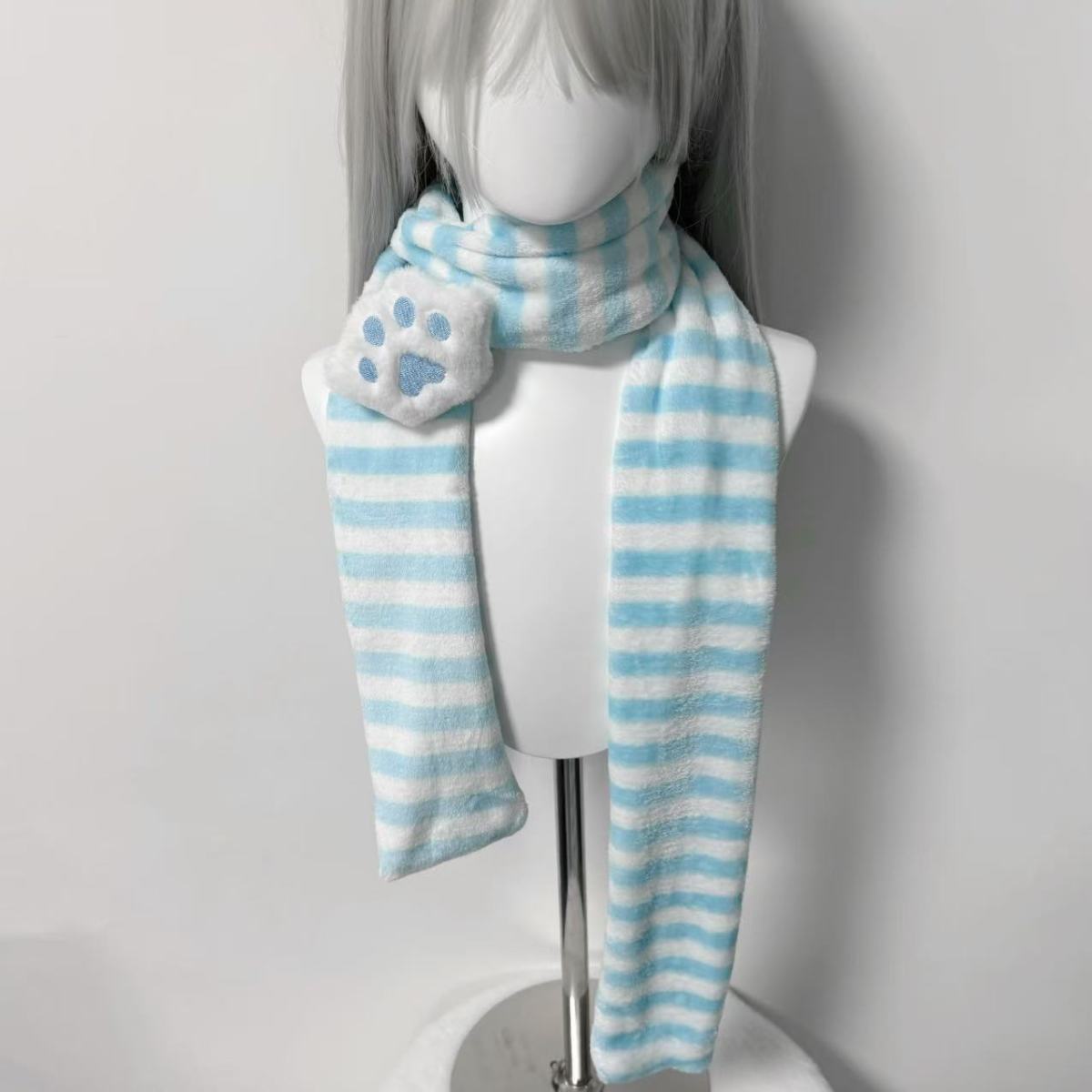 Écharpe pour femmes, bleu rose, à la mode, drôle, style Anime, pour filles, automne et hiver, mignonnes pattes de chat Kawaii, écharpe rayée japonaise polyvalente