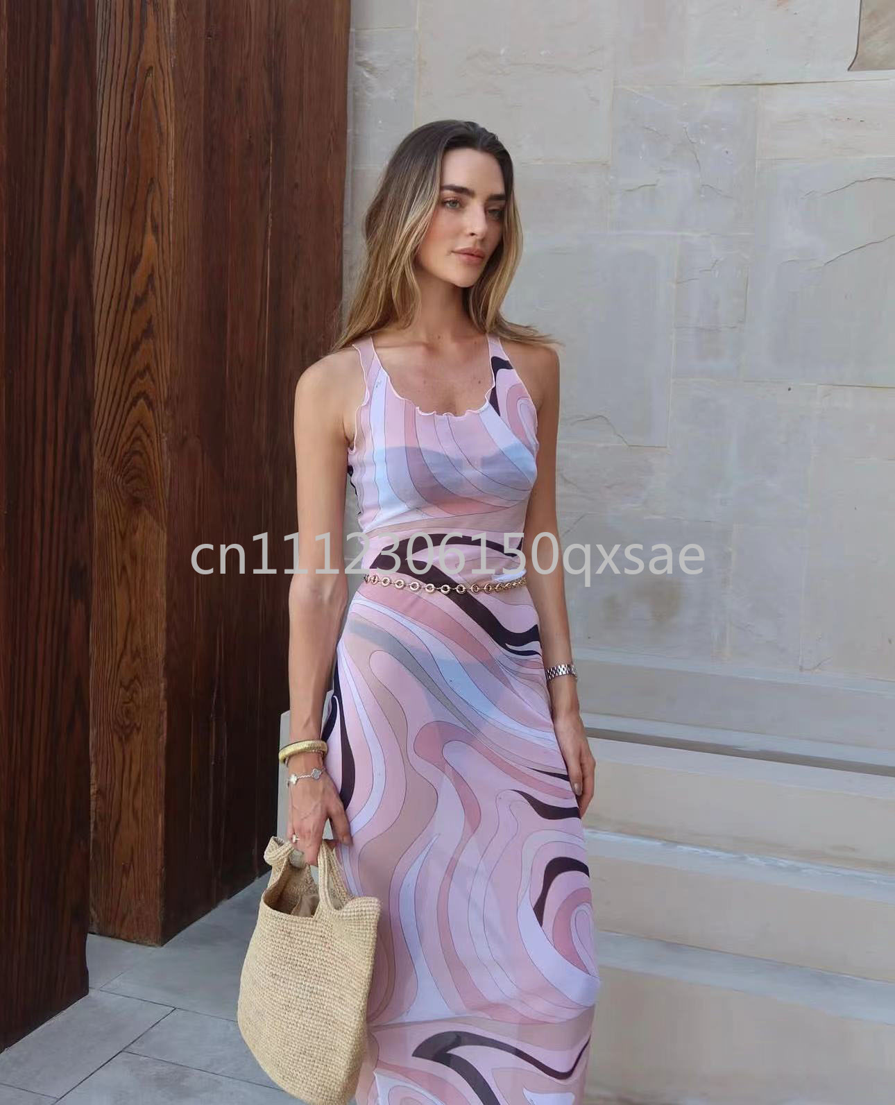 Robes débardeurs roses en maille pour femmes de la marque Classic Brand avec logo signature en lettres, design de luxe, jupes pour femmes, vêtements de plage, maillots de bain