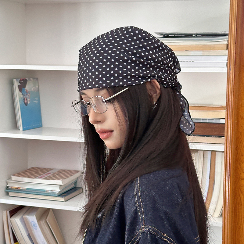 Foulard en soie à pois, foulard confortable, bandeau pour cheveux, cravate, écharpe carrée multifonctionnelle à la mode