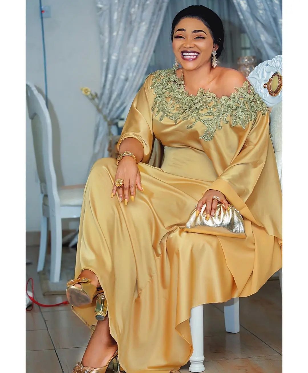 MCK-Robe africaine longue en satin, broderie de fleurs dorées, diamant, Abaya, haute qualité