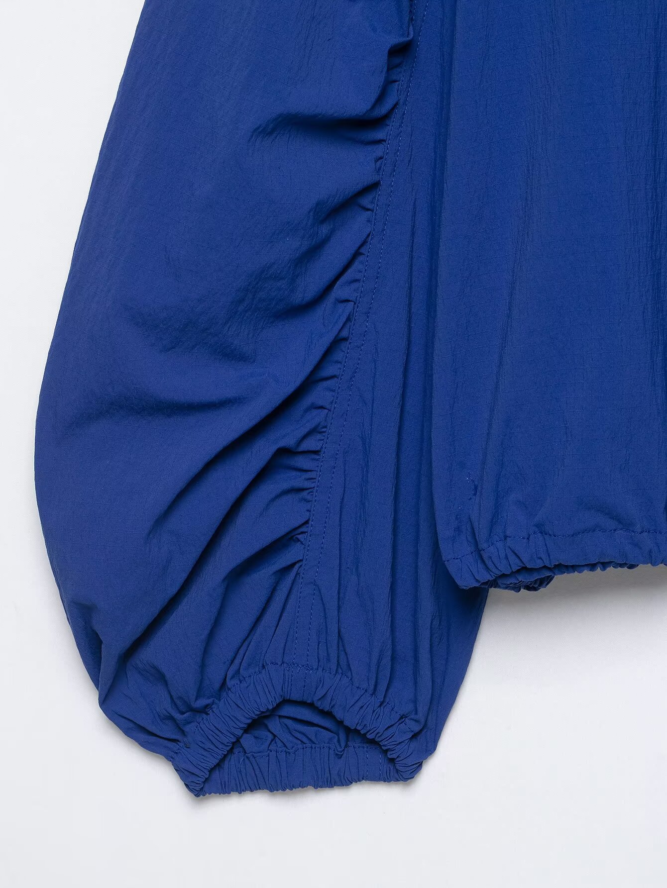 BSAY 2026 Veste courte décontractée pour femme à col montant, boutonnée, avec ourlet à cordon de serrage, manches longues bouffantes et froncées