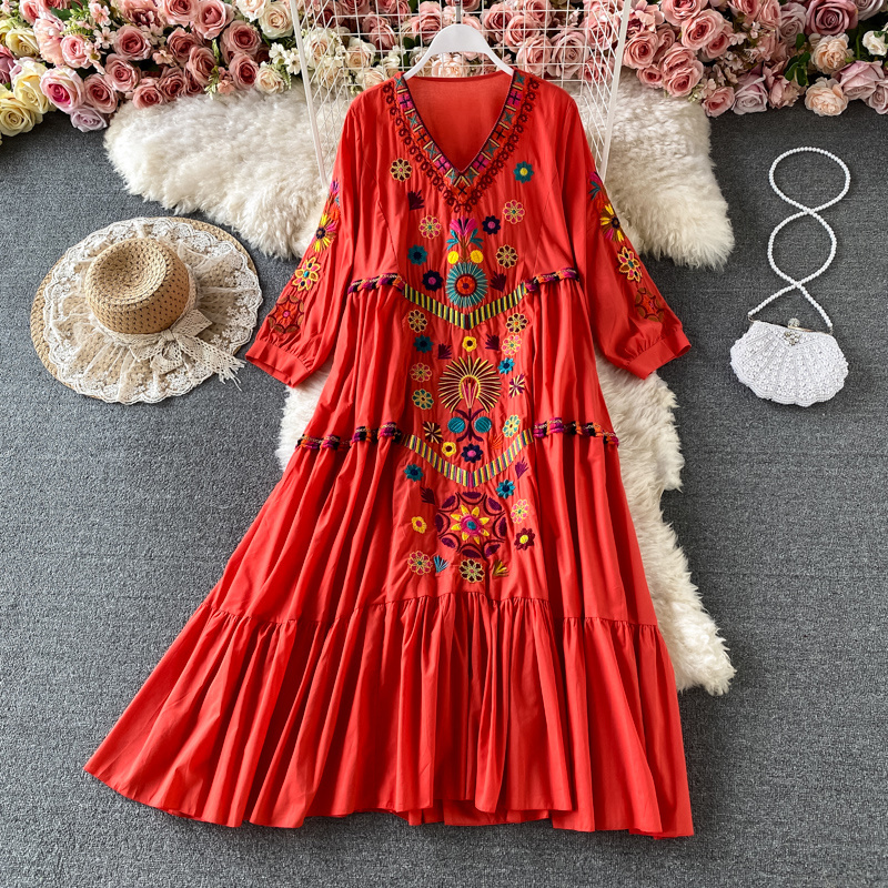 Robe de plage Vintage pour femmes, broderie florale, manches courtes, col en v, en coton et lin, style Boho, été