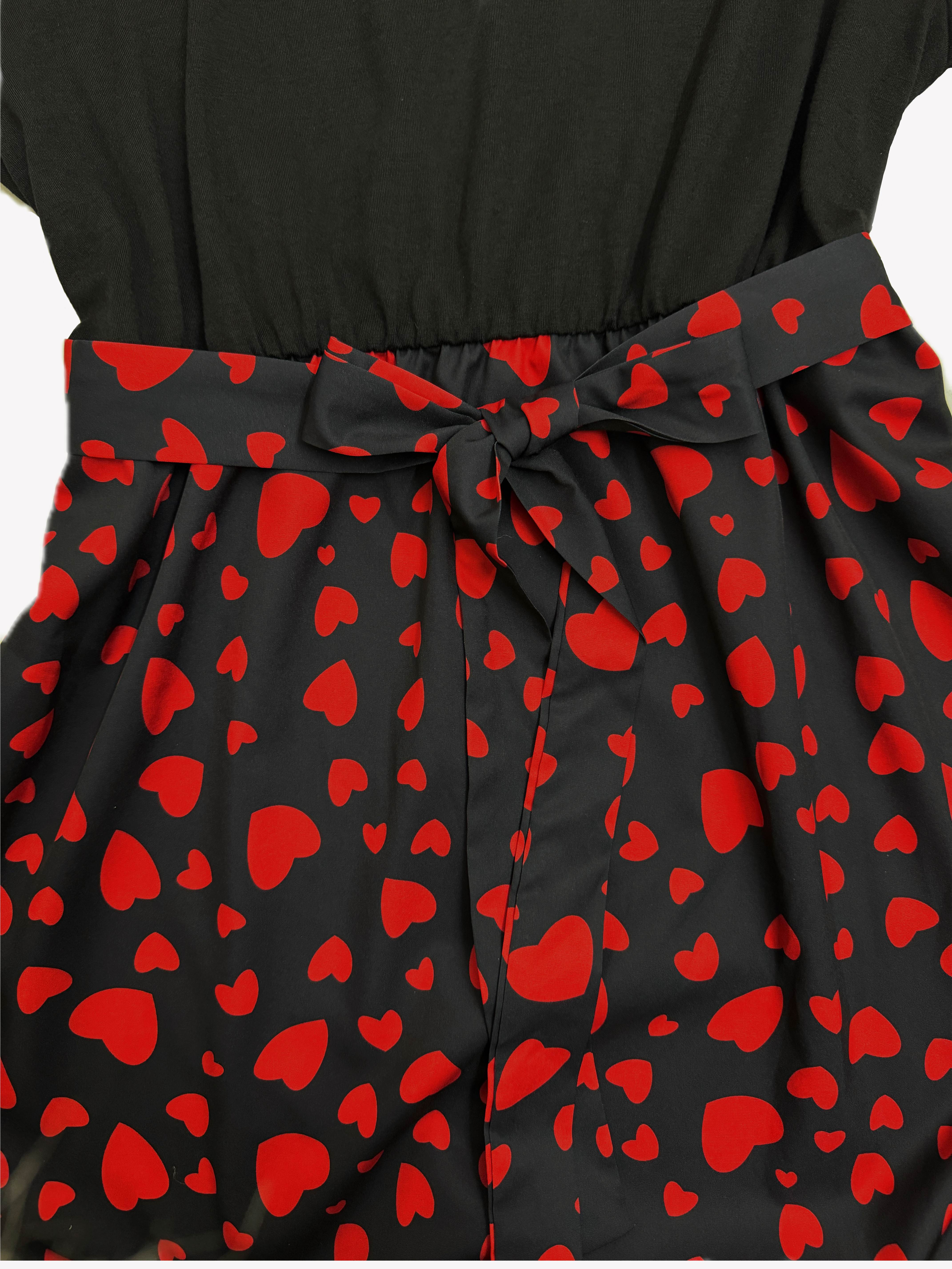 Robe d'été grande taille à col rond, manches bouffantes, manches courtes, ourlet à volants, taille ajustée et longueur mi-longue, robe tendance