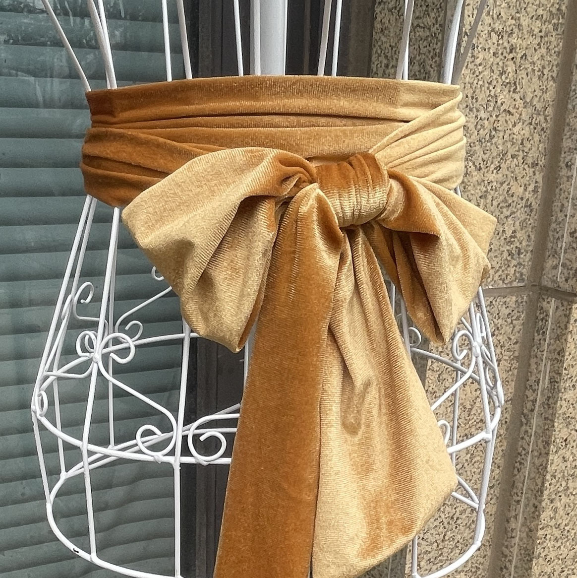 Ceinture longue vintage en velours 9x250cm pour femme, avec nœud à nouer soi-même, large ceinture de taille pour femme, noir, blanc, rouge