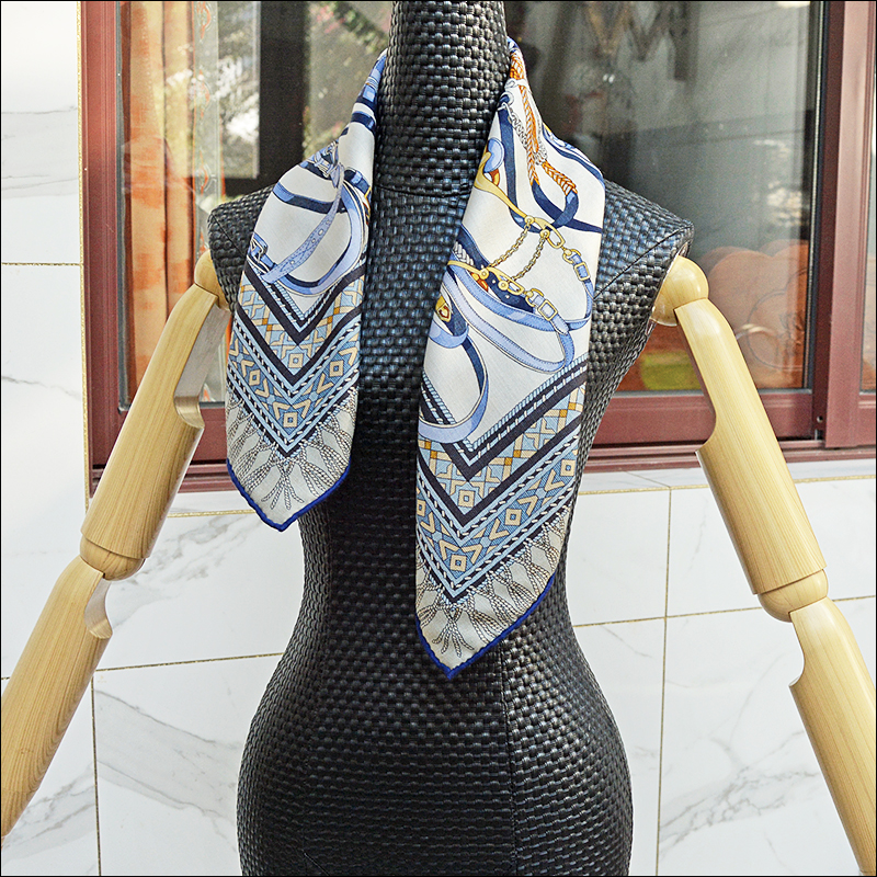 Écharpe d'automne en laine de soie avec motif à chevrons, accessoire multifonctionnel de loisirs double face double couleur "65F0015"