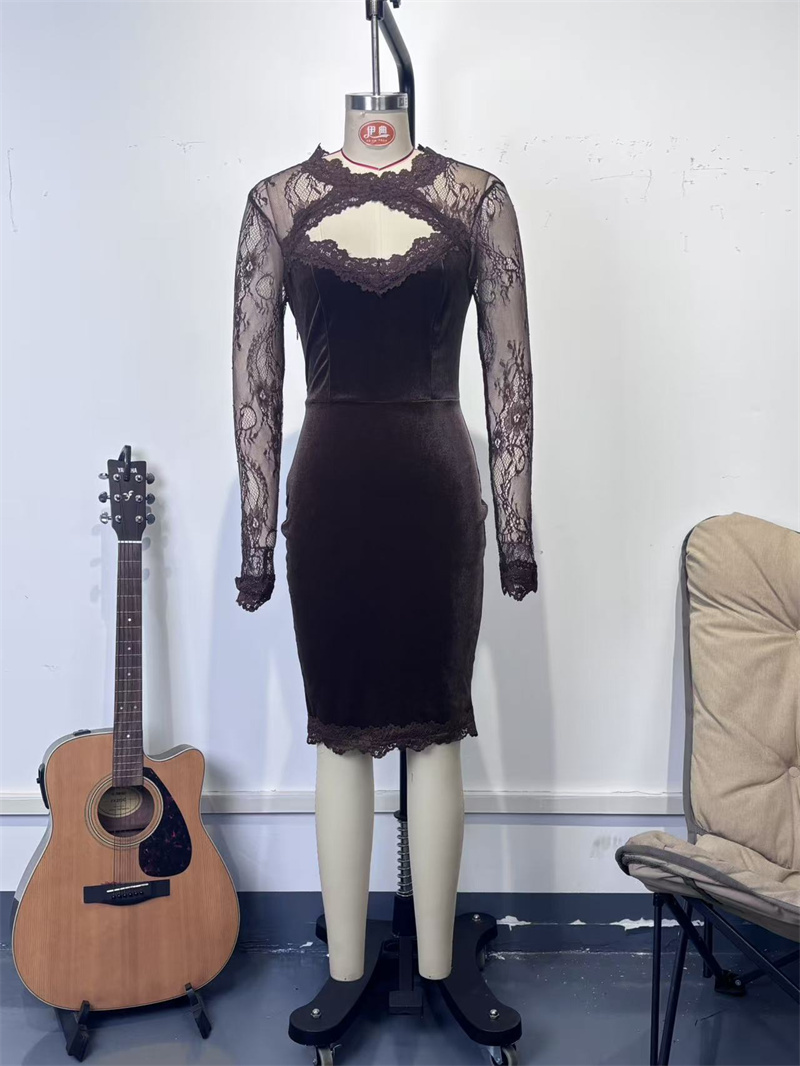 Robe longue élégante et sexy en dentelle transparente à manches longues pour femme, décontractée, col en V, avec volants et patchwork en dentelle, style moulant