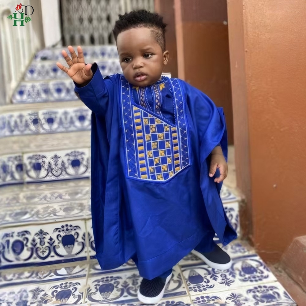2025 nouveaux vêtements traditionnels africains pour enfants garçon blanc bleu 3 pièces ensemble à manches longues hauts broderie Dashiki Robe chemise pantalon enfant