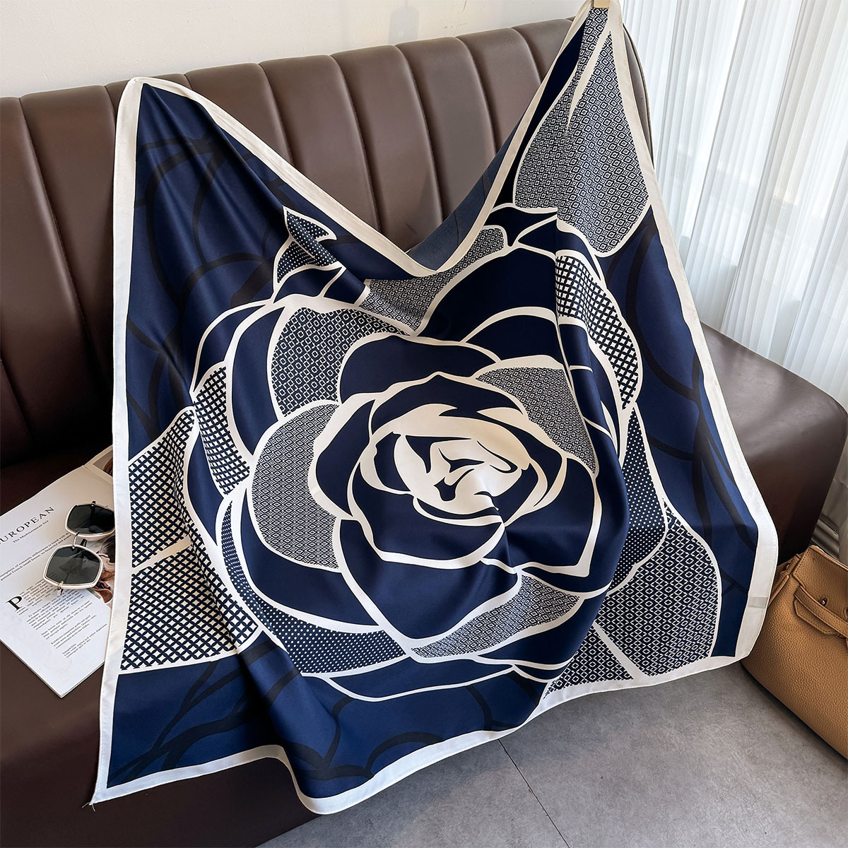 Nouveau 90 cm imprimé grand foulard carré femmes printemps et automne foulards sergé foulard en soie châle femme HIjab luxe