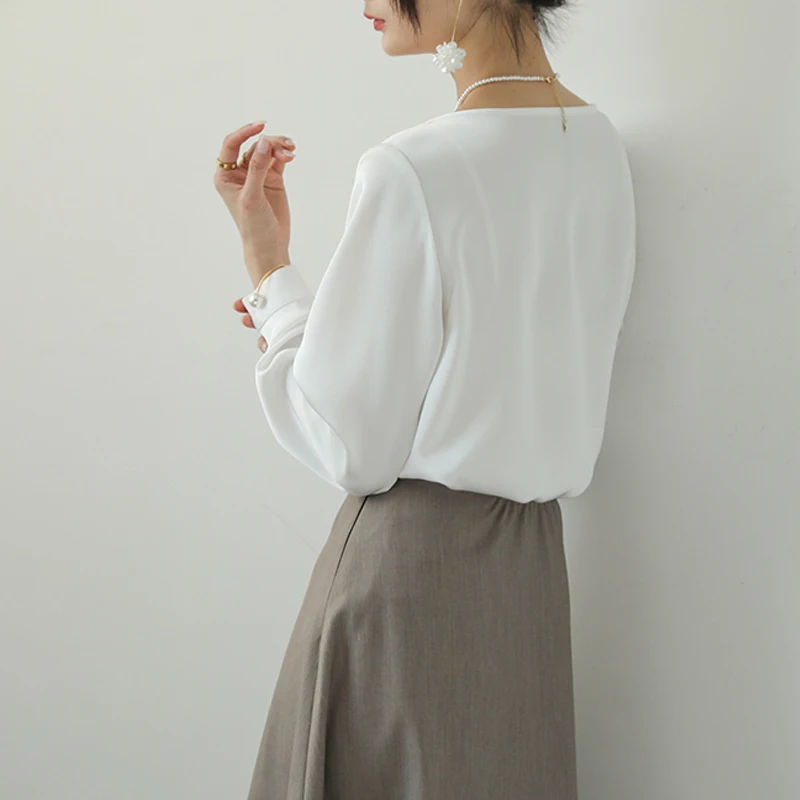 Chemises en Satin pour femmes, nouvelle soie, couleur unie, chemisiers décontractés, amples, vêtements pour dames, mode, manches longues, hauts blancs, printemps/été