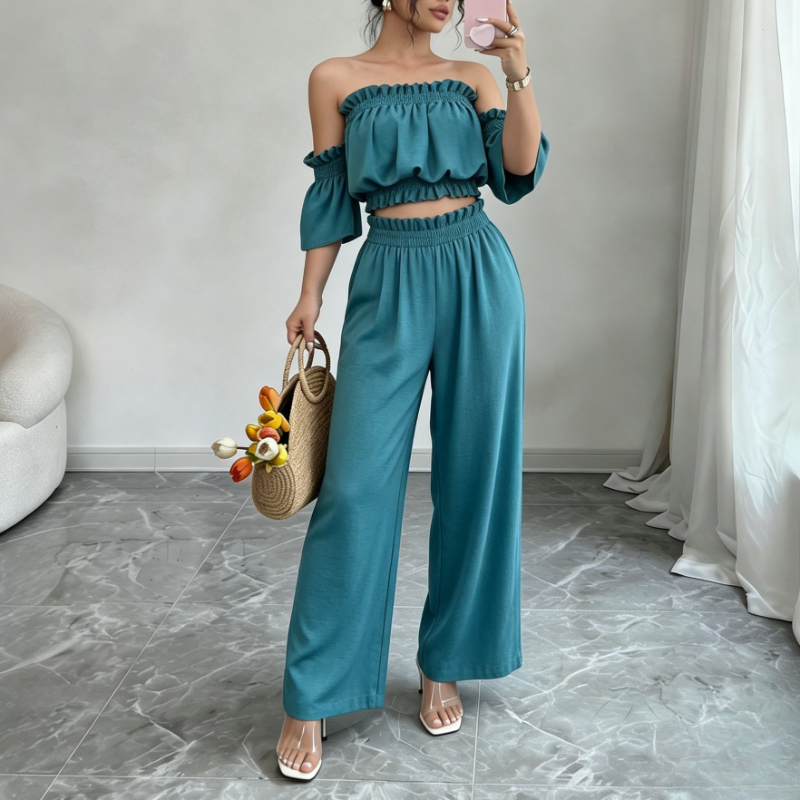 Ensemble 2 pièces pour femme : Haut court à volants épaules dénudées et pantalon large – Tenue décontractée pour l'été, les vacances, les soirées ou comme survêtement de détente