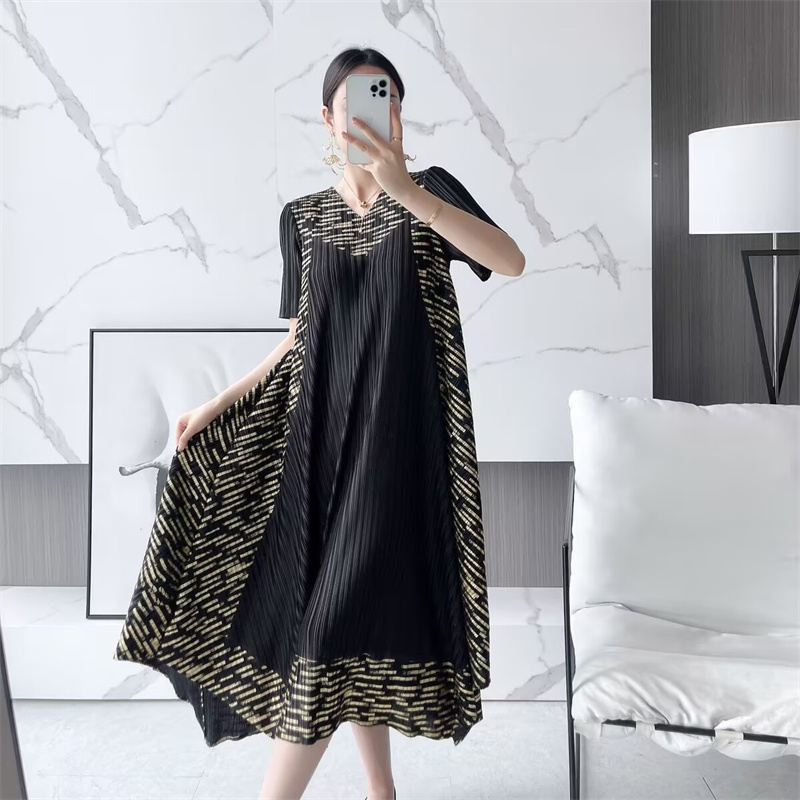 Robes longues printemps et automne vêtements grande taille a-ligne jupe longue plissée anneau imprimé mère robe femme ample haut de gamme robe