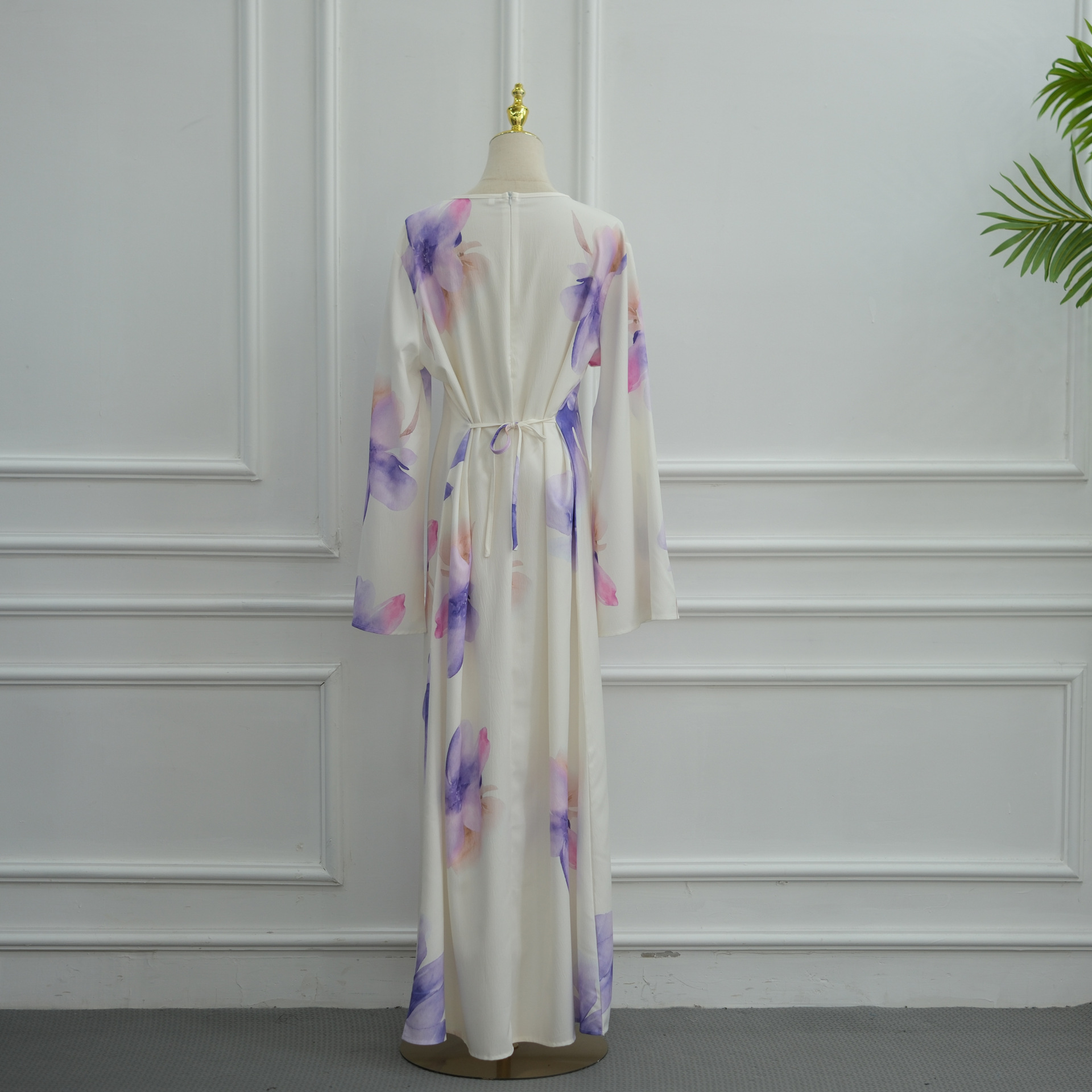 Robe Abaya Florale d'Été pour Femme avec Ceinture à Nouer Manches Longues Élégante Modeste Kaftan Musulman Tenue de Luxe Dubaï pour l'Aïd 2026