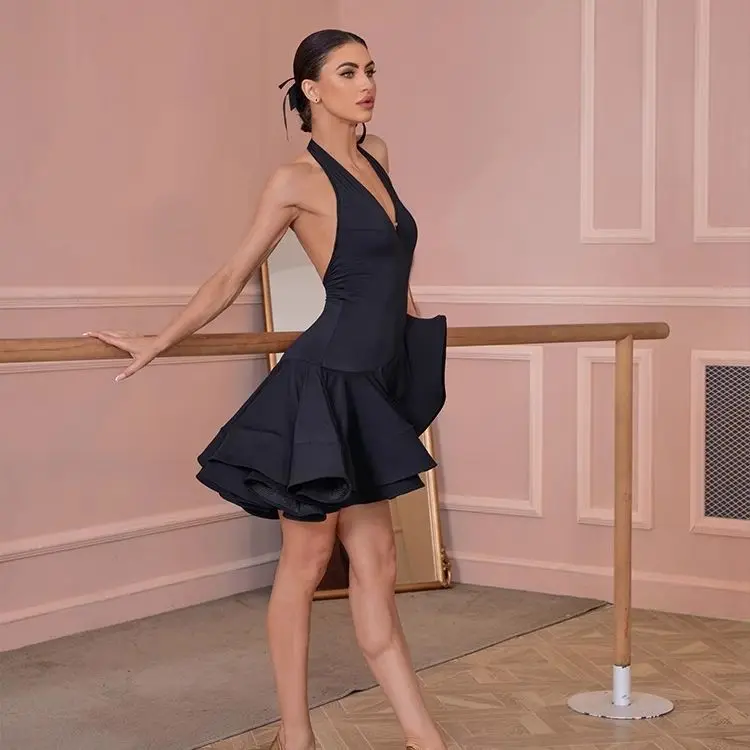 Robe de danse latine noire pour femmes, robe professionnelle Sexy de concours de danse Chacha, robes de soirée pour adultes, tenue de scène, nouvelle collection 2025