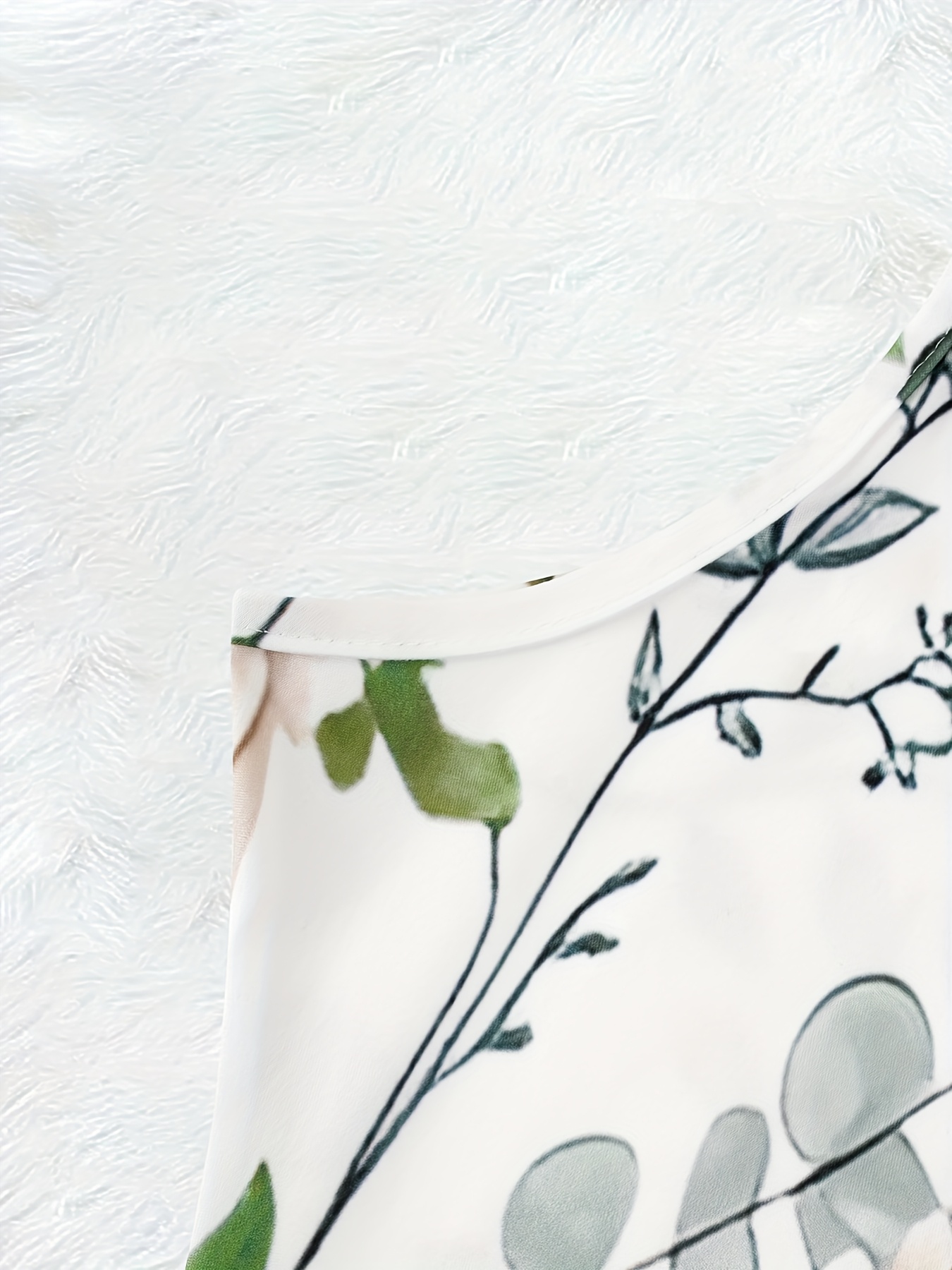 Robe d'été pour femmes, imprimé floral, col en V, sans manches, coupe trapèze, tenue décontractée pour la plage ou les fêtes, légère