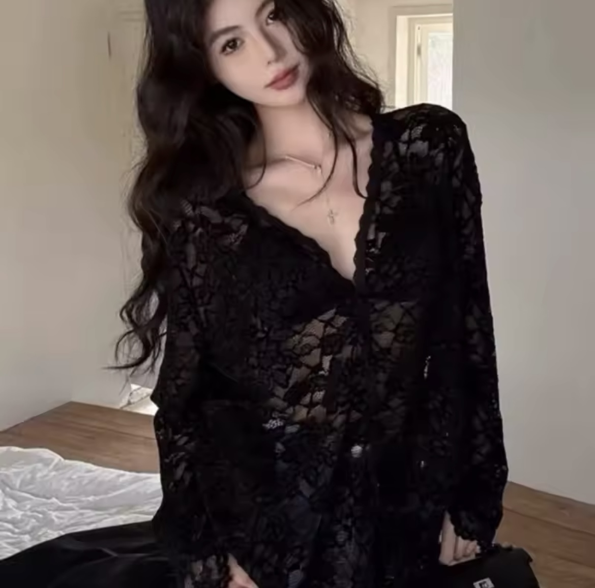 Style coréen à manches longues dentelle Blouses femmes vêtements Blusas Mujer De Moda évider hauts voir à travers printemps été chemises