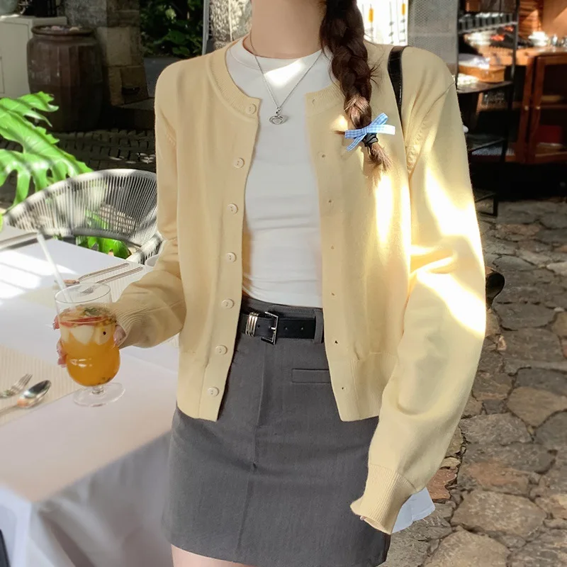 Cardigan à manches longues pour femmes, col rond, boutonné, tricot, automne et printemps, simple boutonnage, 2025