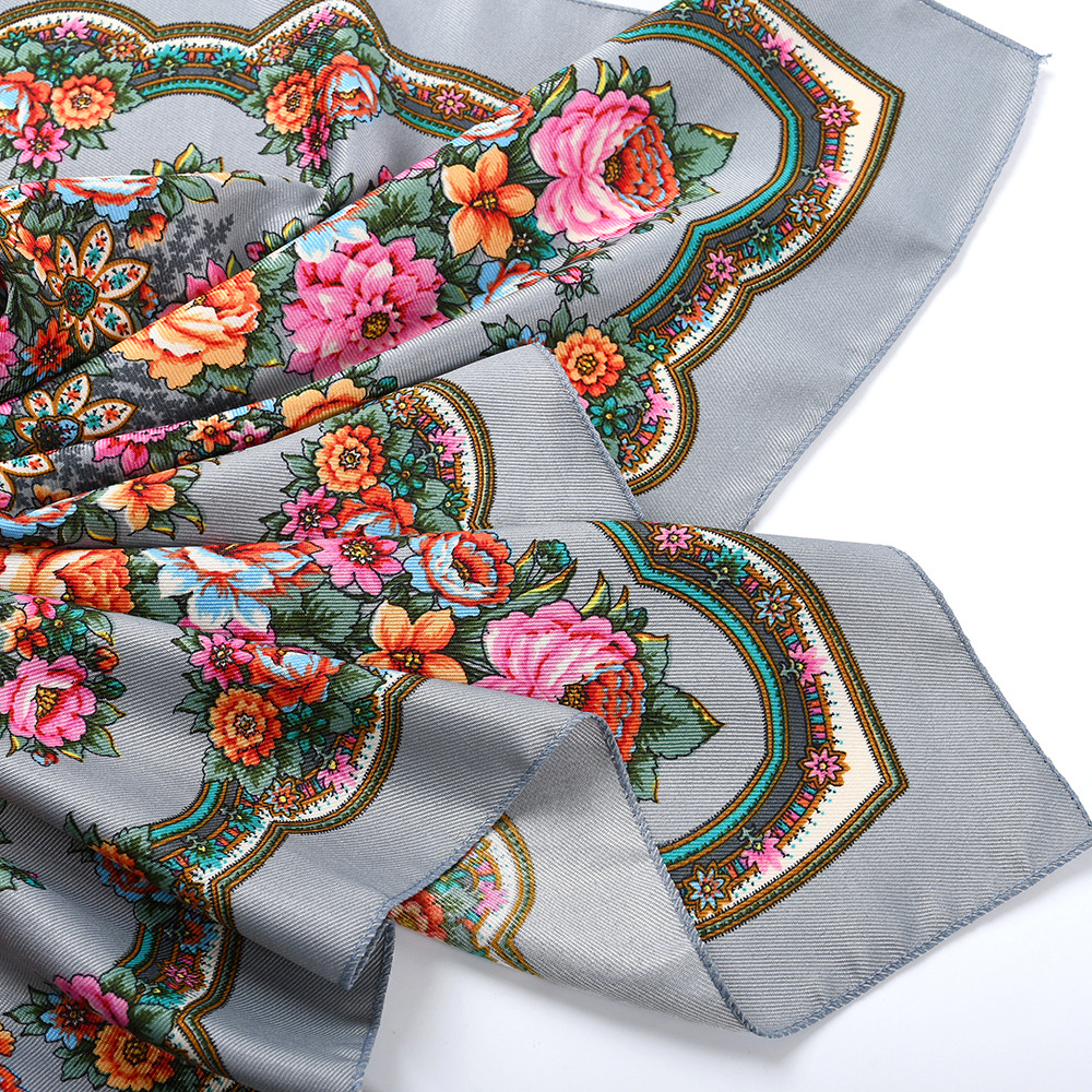 70*70 cm luxe imprimé fleuri Bandana écharpe femmes Style russe foulards carrés femme bandeau Babushka mouchoir bandeau