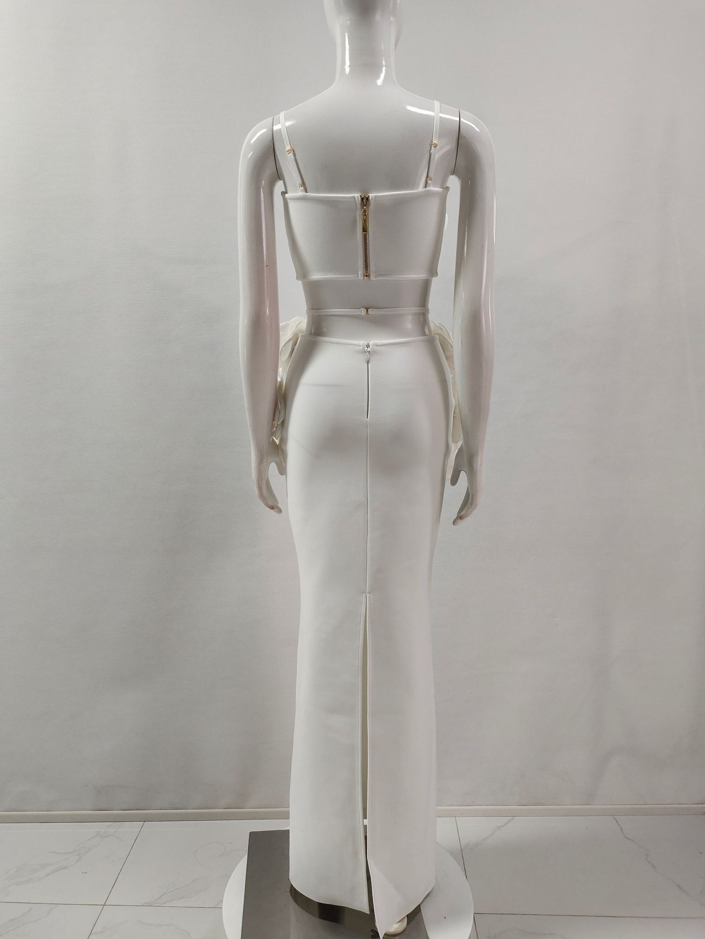 Robe longue à bandes pour femmes, couleur noir et blanc, Sexy, sans manches, col en v, moulante, 2 pièces, florale, tenue de soirée en boîte de nuit