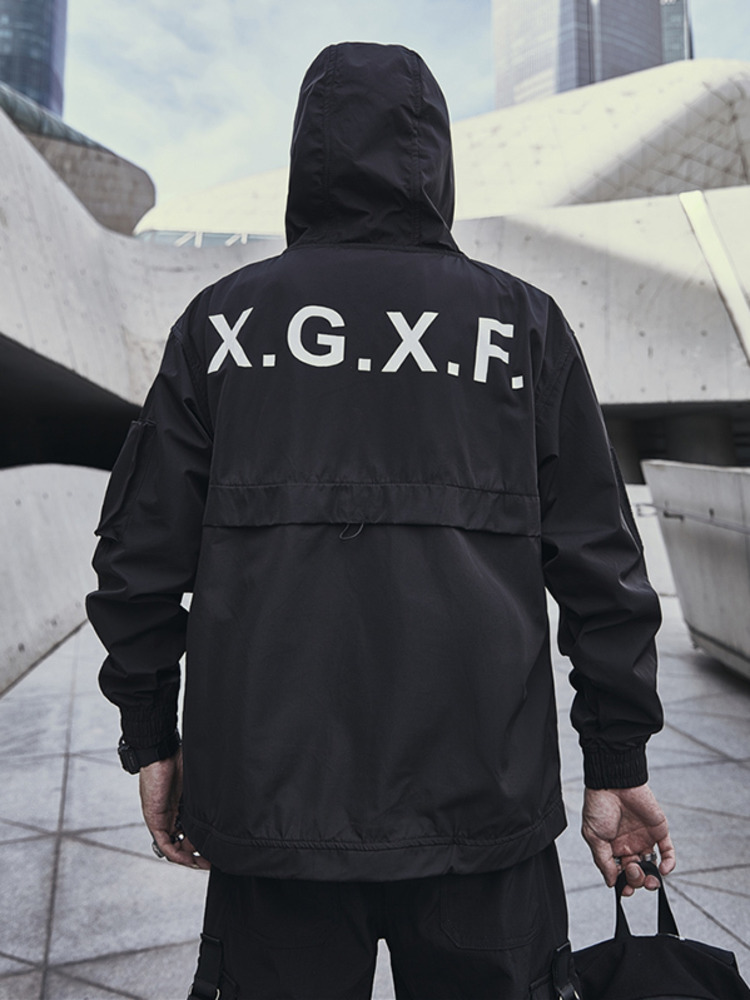 Veste pour hommes Techwear High Street Streetwear noir à capuche poche homme femmes Couple printemps automne mode nouveau imperméable mâle haut