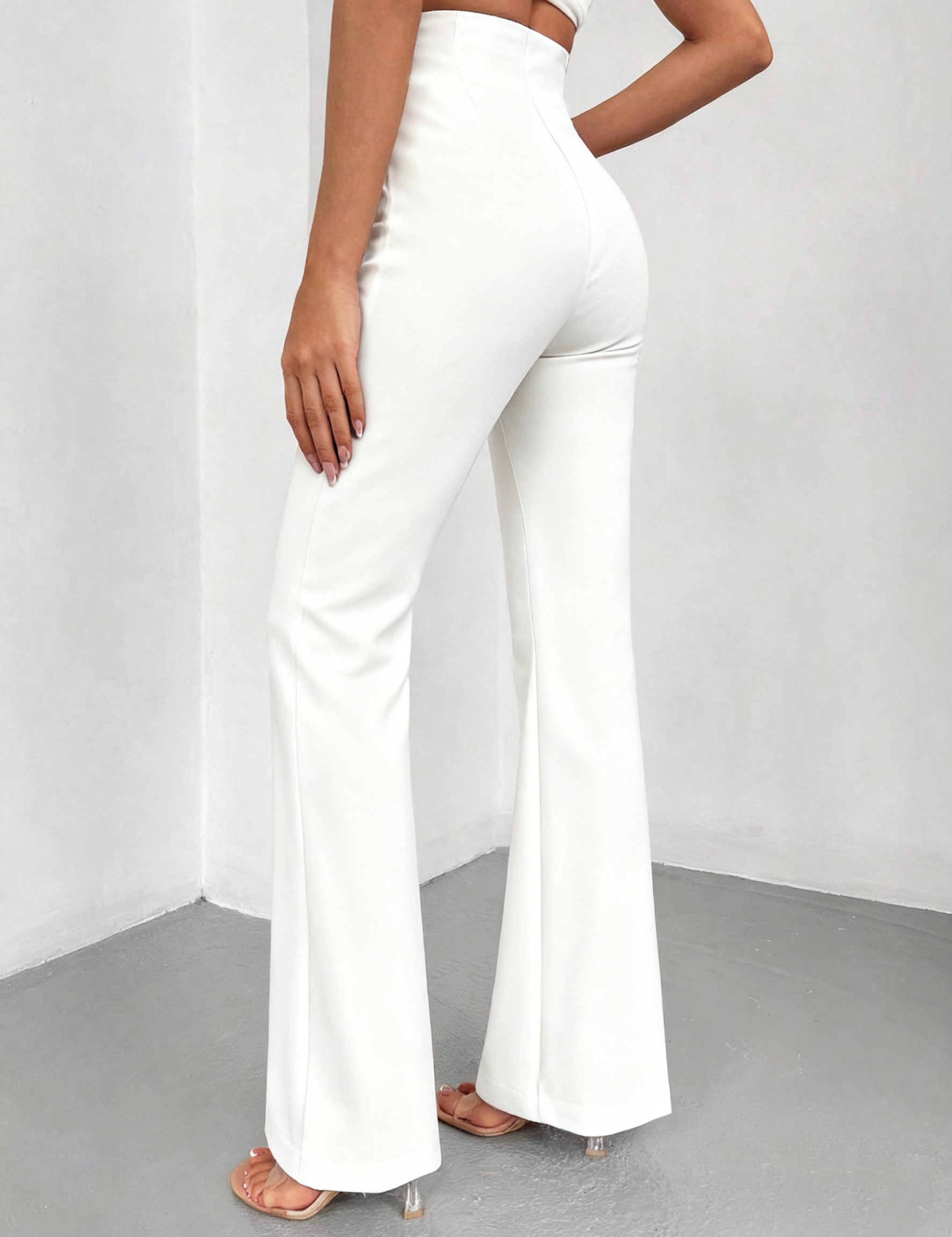 Pantalon droit taille haute pour femme, couleur unie, décontracté et élégant, idéal pour les sorties quotidiennes et les trajets en ville.