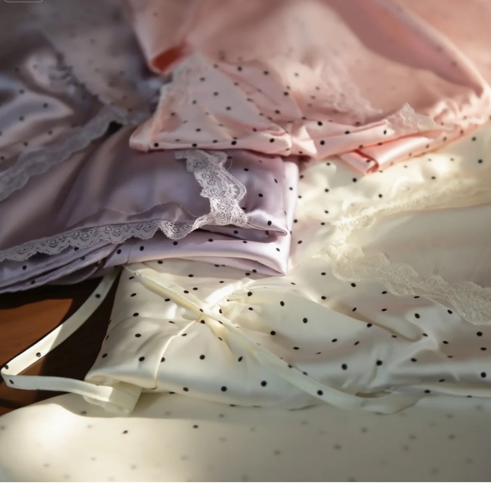 Robe MIDI en dentelle pour femmes, col en v, manches courtes, soirée, imprimé à pois violets, été, 2025