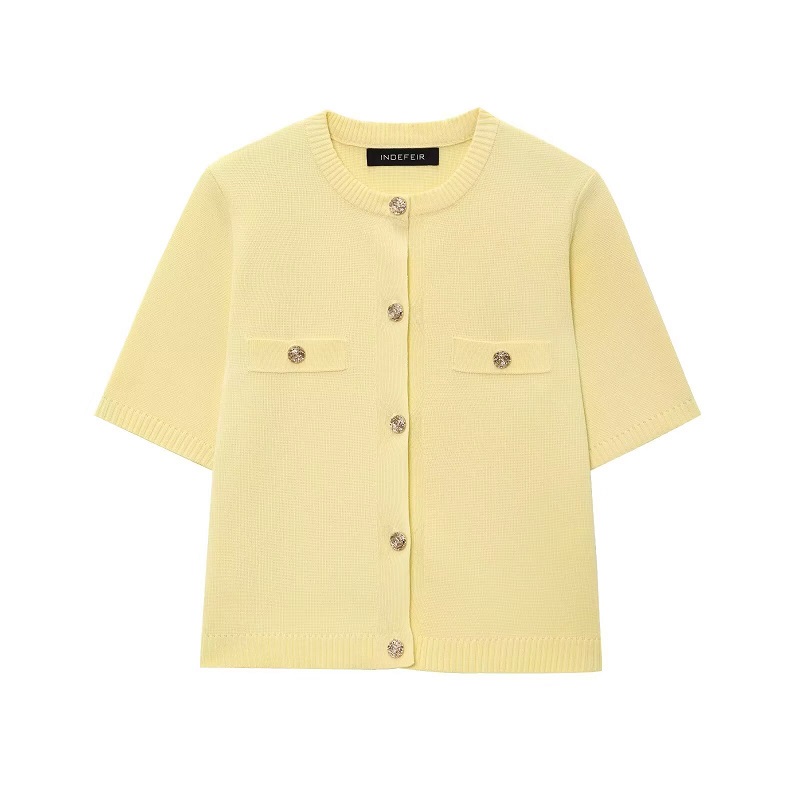 MUJER rose culture tricot Cardigan pour femmes blanc pull décontracté Cardigan femme à manches courtes hauts femme 2025 bouton tricots femmes