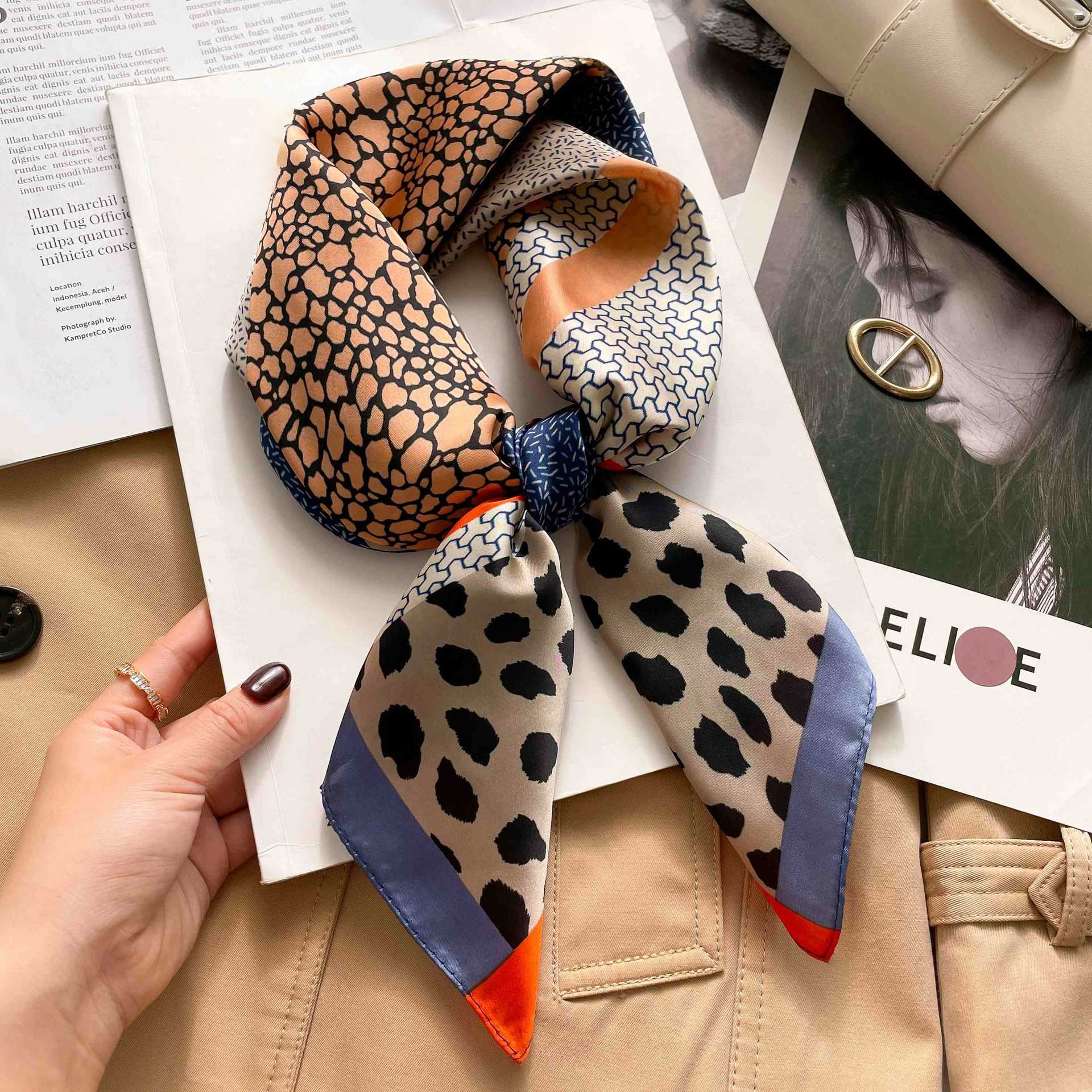 Foulard carré en soie imprimé léopard de 70 cm pour femme, châle en satin, écharpe de mode, bandeau pour cheveux, ruban, bandana