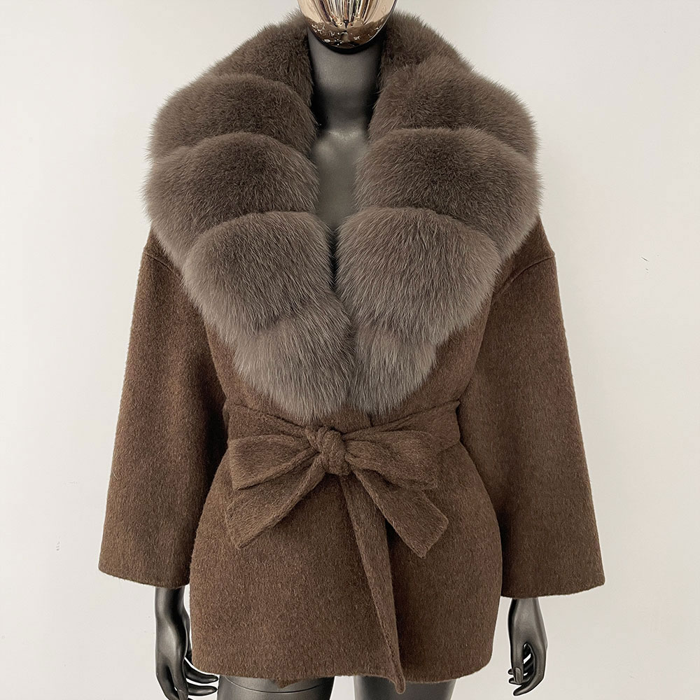 Manteau en laine élégant pour femme, coupe ample, avec vraie fourrure de raton laveur et de renard, ceinture et poches, collection hiver-printemps 2026, vêtement d'extérieur décontracté