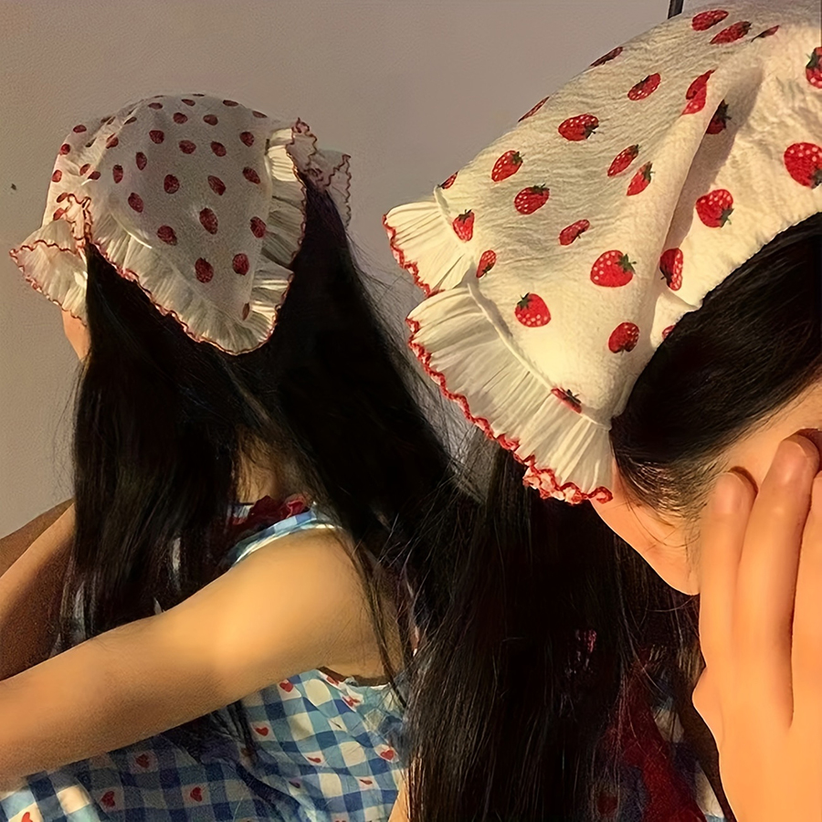 1 Foulard triangulaire mignon motif fraise avec bandeau, coiffe en dentelle style pastoral pour femme, accessoire capillaire pour pique-nique et sorties printanières