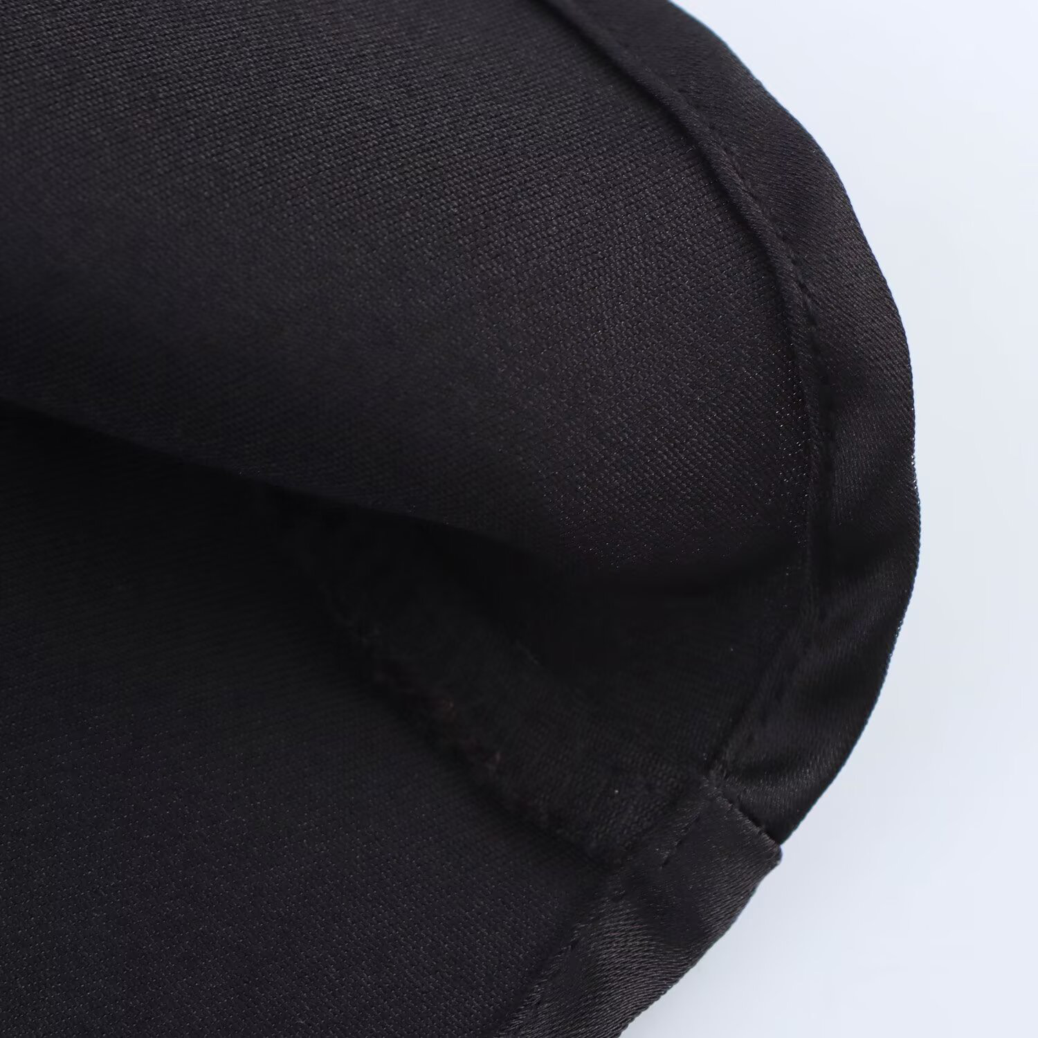 Robe d'été pour femmes, vêtements de tempérament Simple, à la mode et Sexy, dos nu, Texture en Satin de soie, col suspendu, nouvelle collection 2025