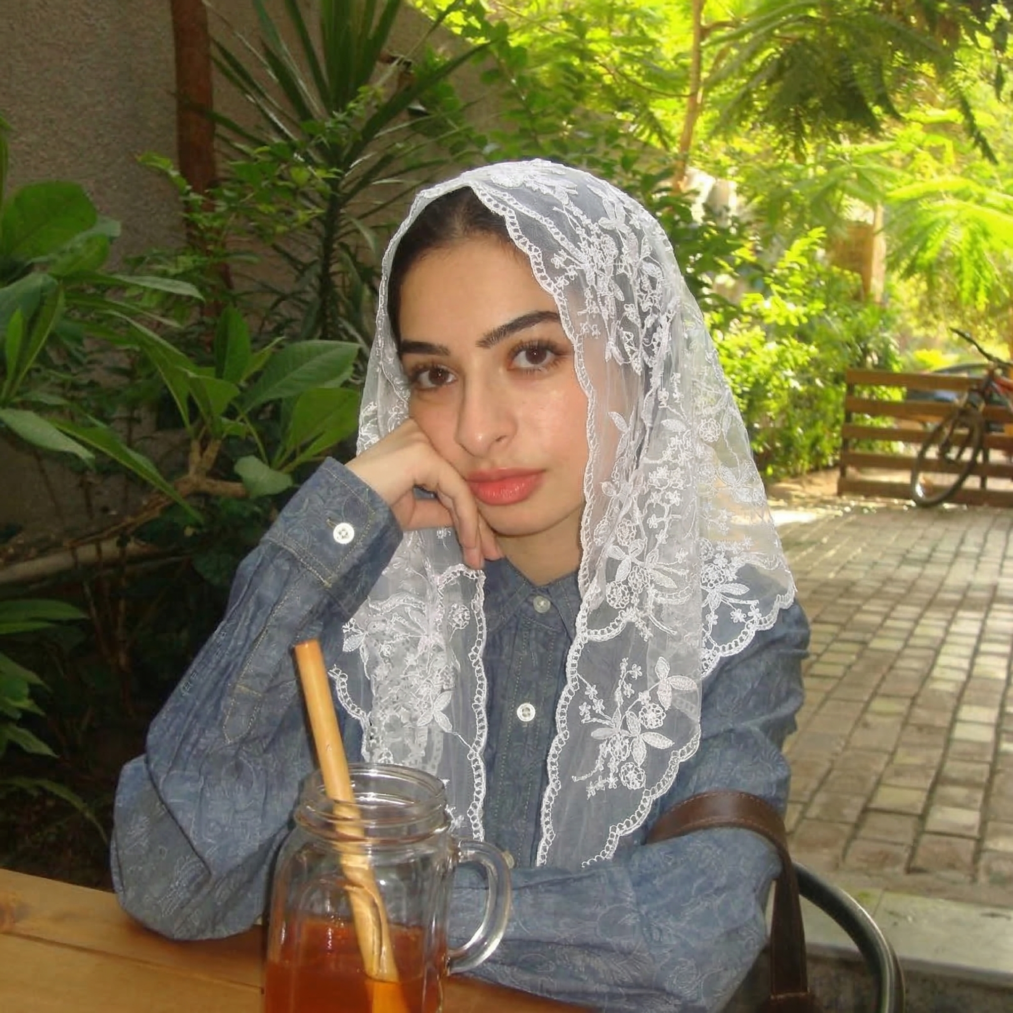 Foulard triangulaire en dentelle pour femmes, style doux pour jeunes filles, protection solaire, printemps-été, style plage français, attache-cheveux, hijab musulman vintage pour femme