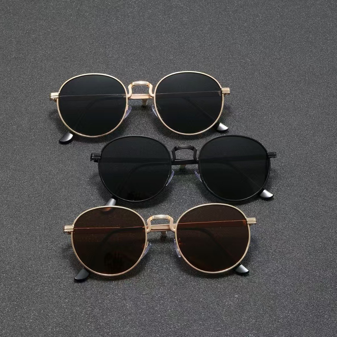 Lunettes de soleil rondes classiques tendance pour hommes et femmes, style vintage en métal, pour la conduite en extérieur, design de luxe, accessoires pour les yeux
