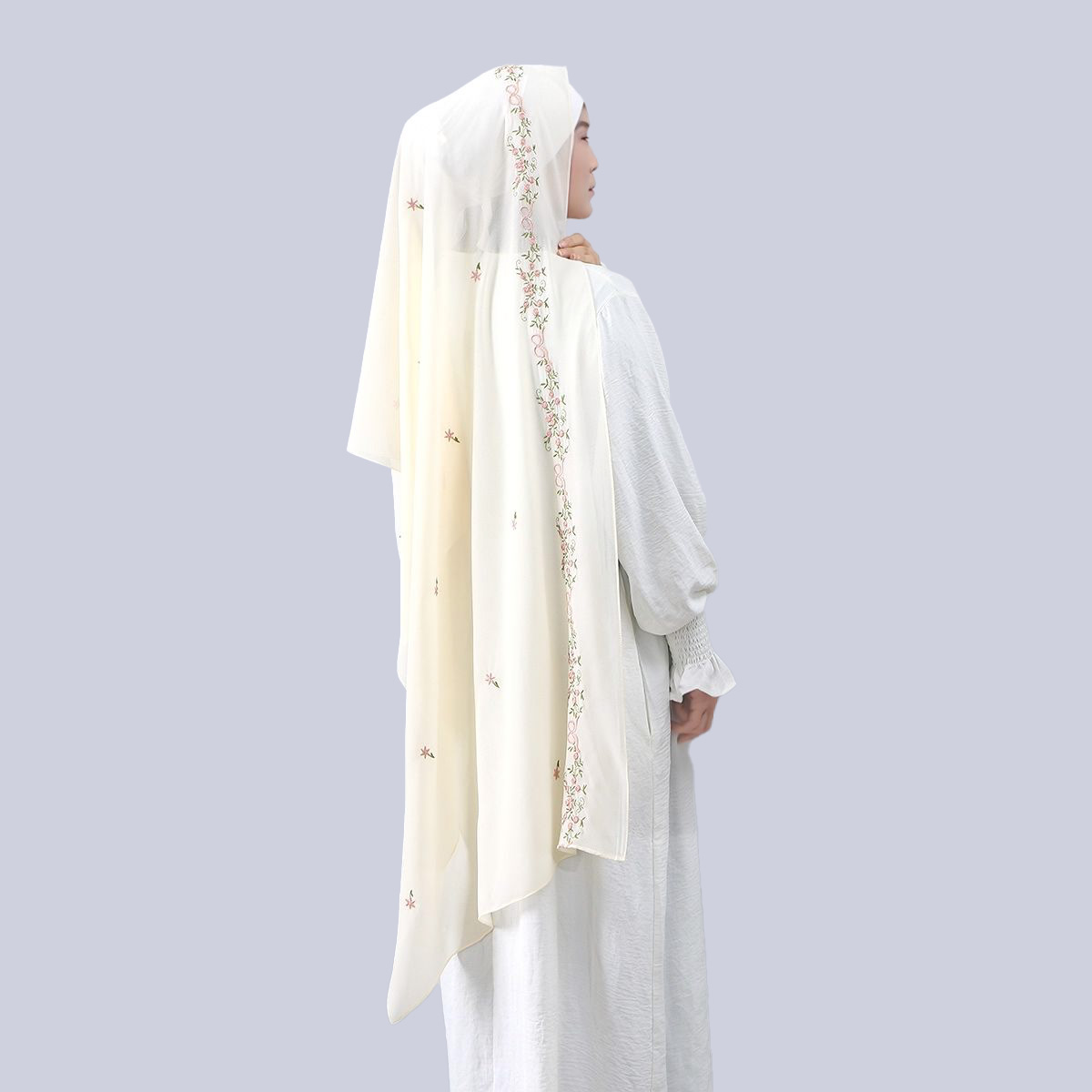 Hijab en mousseline de soie brodé de fleurs élégantes pour femmes, foulard musulman uni et doux, turban, foulard, bandana féminin