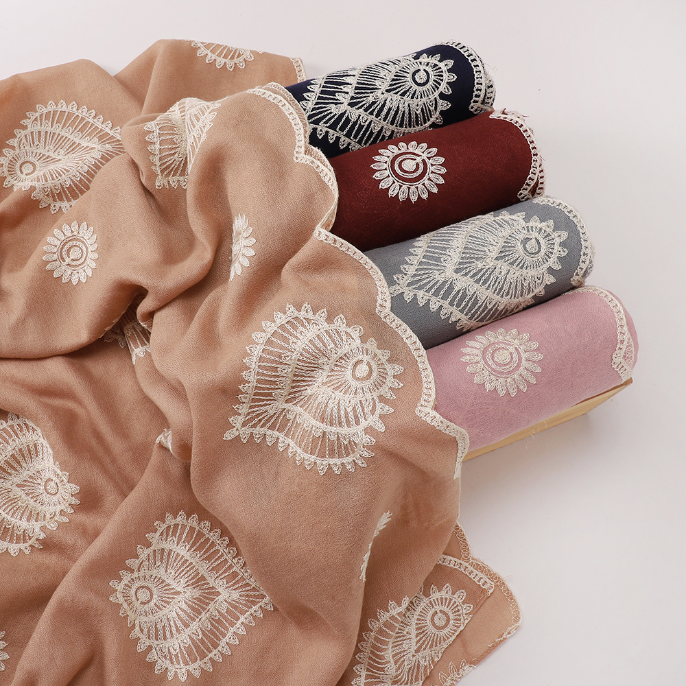 Hijab musulman de style ethnique, foulard brodé, châle doux et respirant, foulard islamique pour femmes, écharpe à motifs floraux