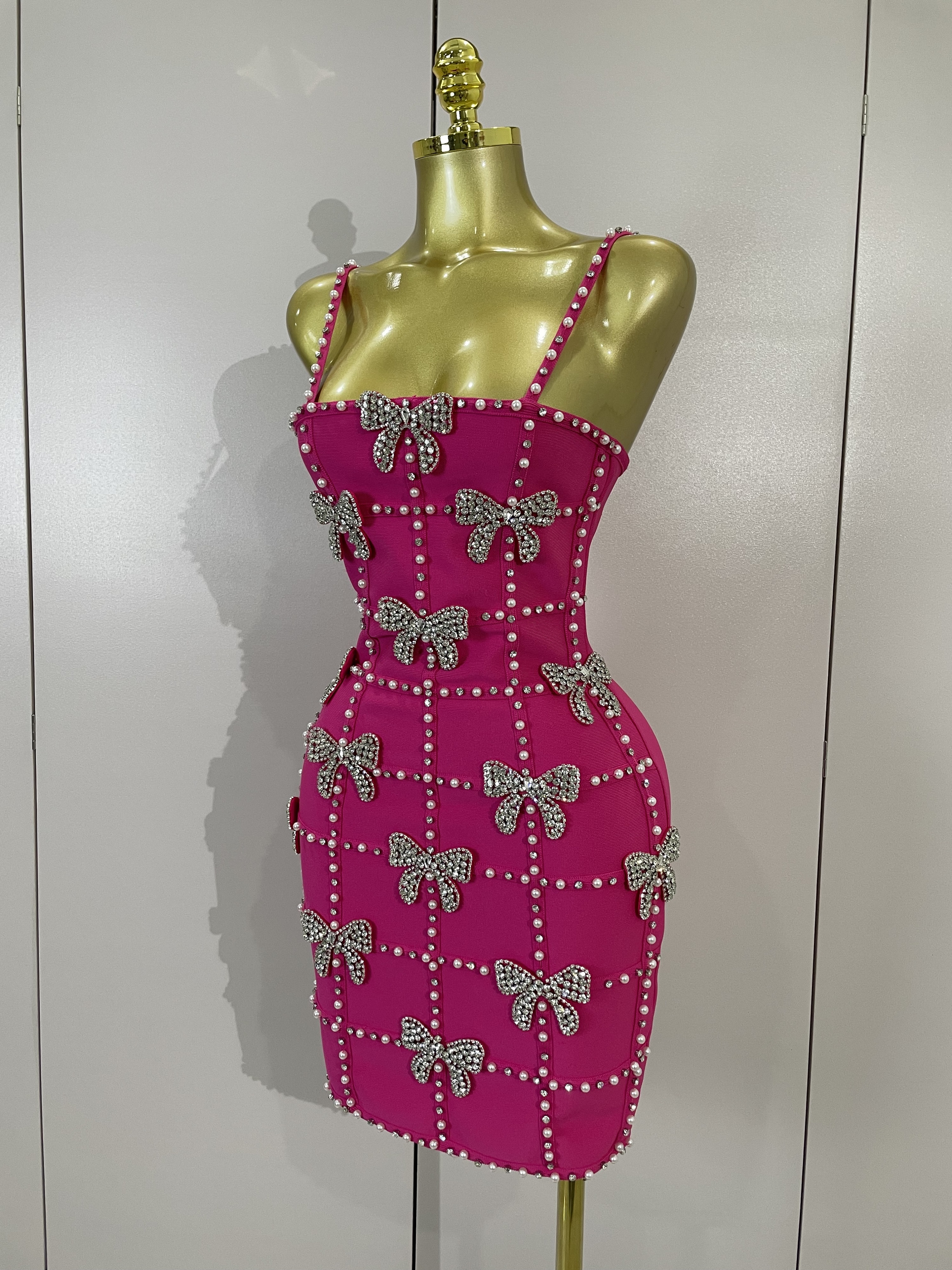 Robes Mini Tricotées Élégantes et Luxueuses pour Femmes, avec Nœuds, Diamants et Perles, pour Soirées et Clubs, Robes Moulantes Sexy à Bretelles Fines