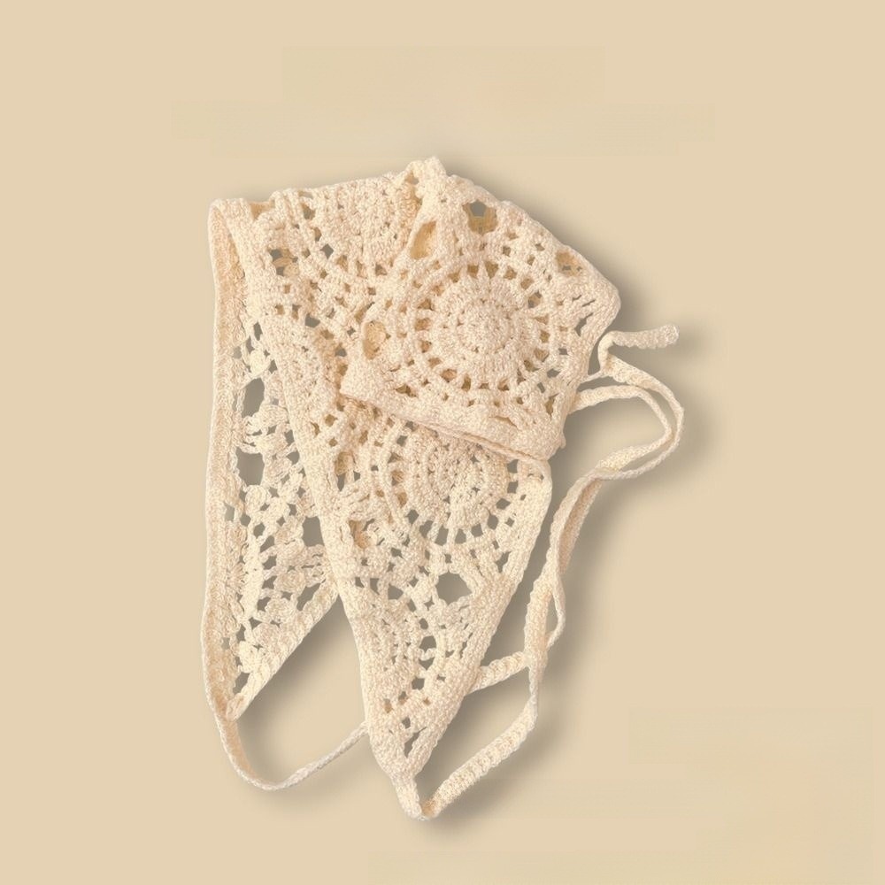 Foulard triangulaire uni en crochet ajouré fait main, bandeau en maille transparente, foulard rétro tricoté tendance pour femme