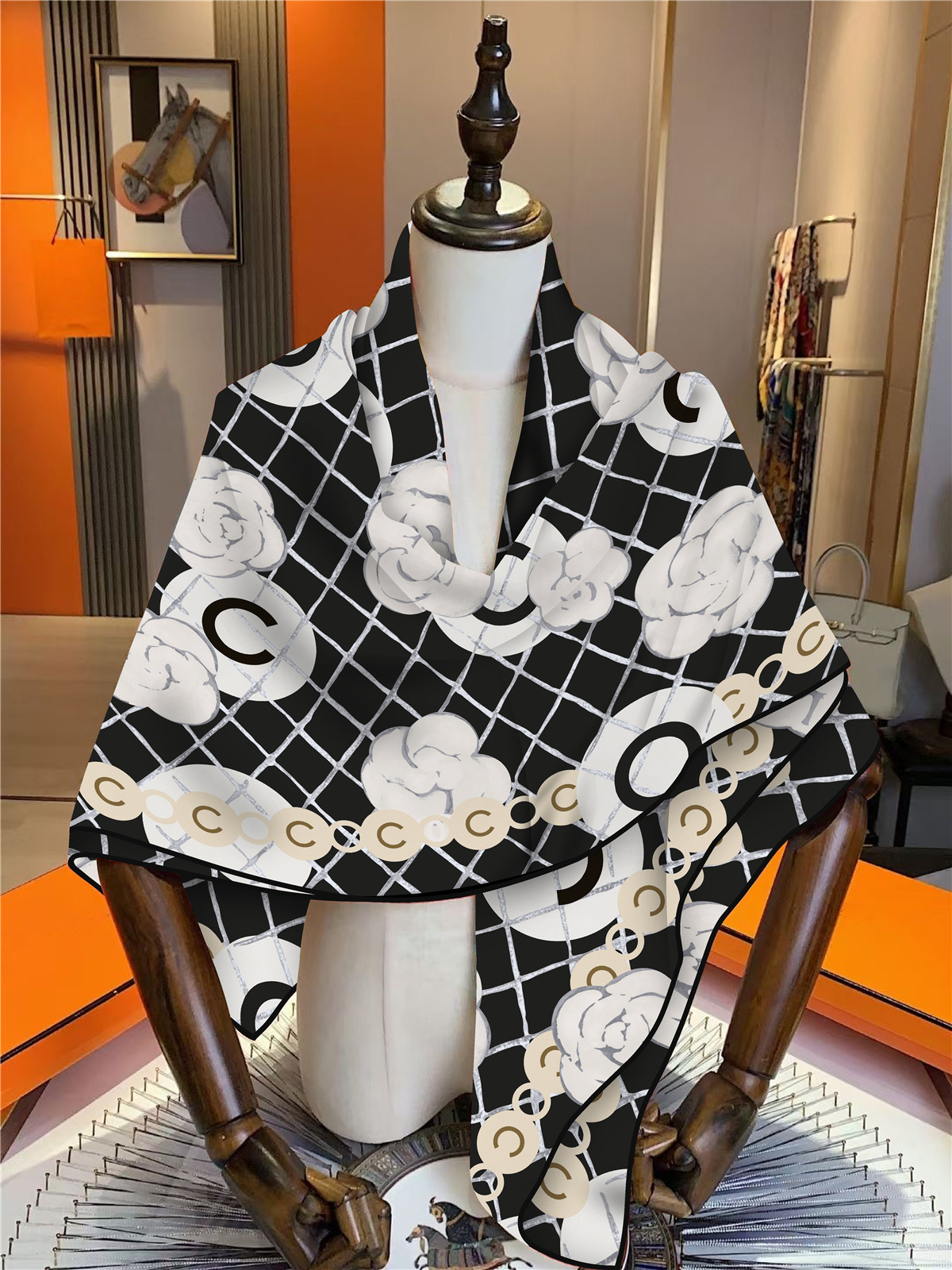 Écharpe en fausse soie douce pour femmes, 130x130cm, cadeau chaud et élégant pour dames, bureau, fête quotidienne, enveloppe chaude assortie
