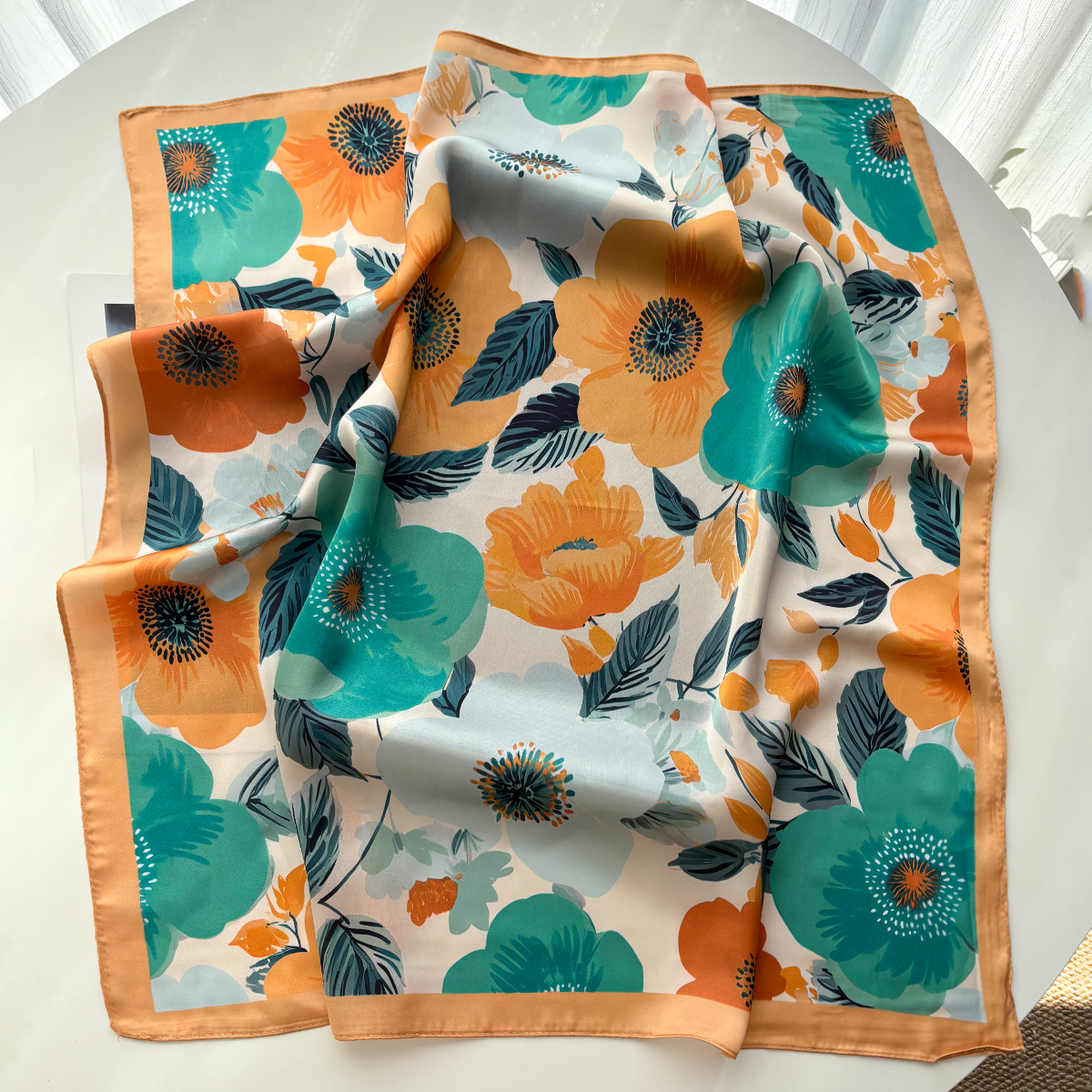 Élégant Foulard Floral en Soie Imitation pour Femme, Bandeau Carré, Bandana, Écharpe de Cou, Bandeaux pour Cheveux 2026 Nouveauté