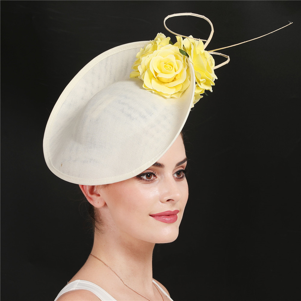 Magnifique robe formelle de mariage Fedora Cap femmes grand Derby casque fleur mode Fasinator chapeau à la main Occasion chapellerie casquette