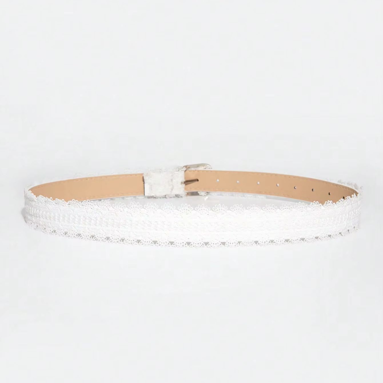 Ceinture en dentelle blanche de style délicat pour femme, une ceinture polyvalente de style féminin et charmant pour décorer les jeans.