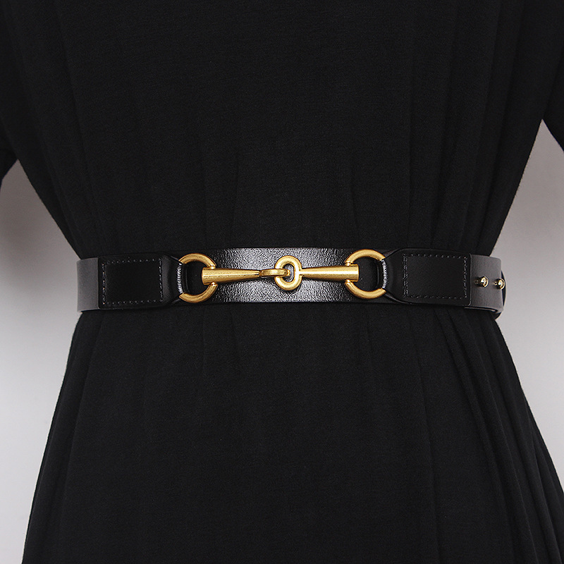 Ceinture femme nouvelles ceintures simples pour femmes boucle de selle décoration ceinture en peau de vache femme