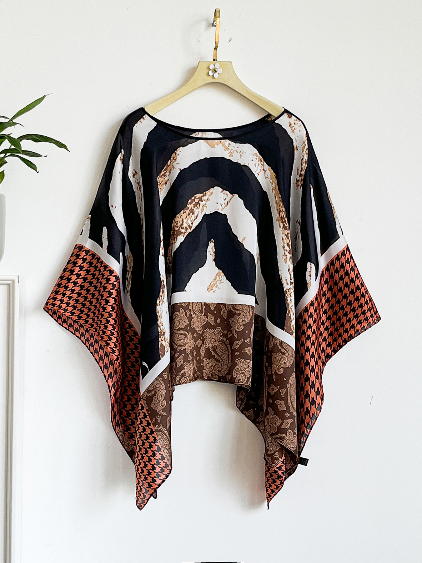 Poncho Cape à Capuche Tendance, Grand Foulard Carré en Soie Imitée, Châle Fin d'Été Anti-UV, Écharpe Femme