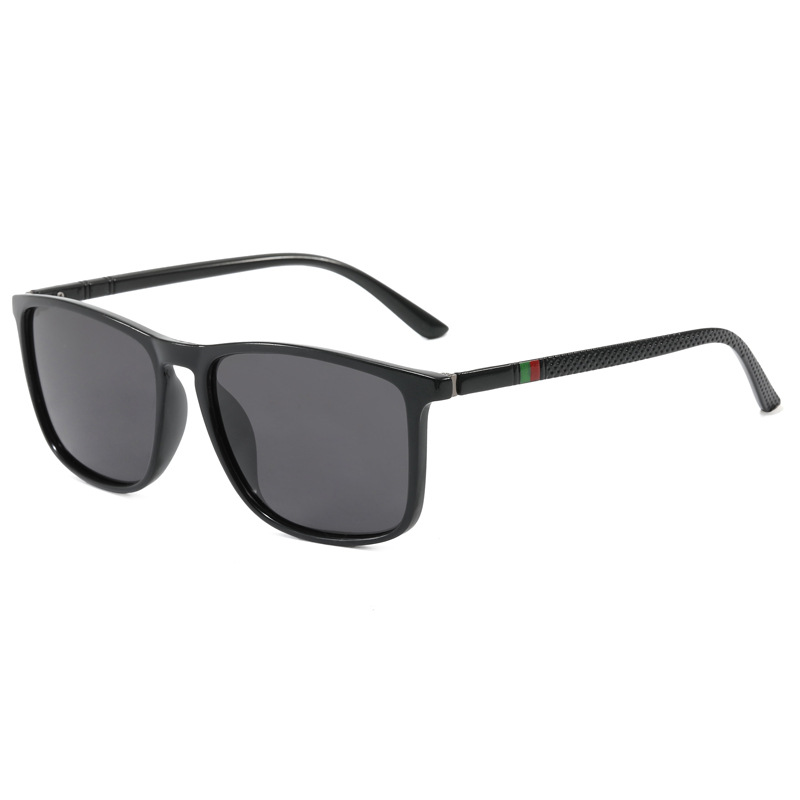 Hommes de luxe lunettes de soleil mode Vintage carré Ultra léger TR90 cadre conduite pêche lunettes de soleil pour homme UV400 lunettes