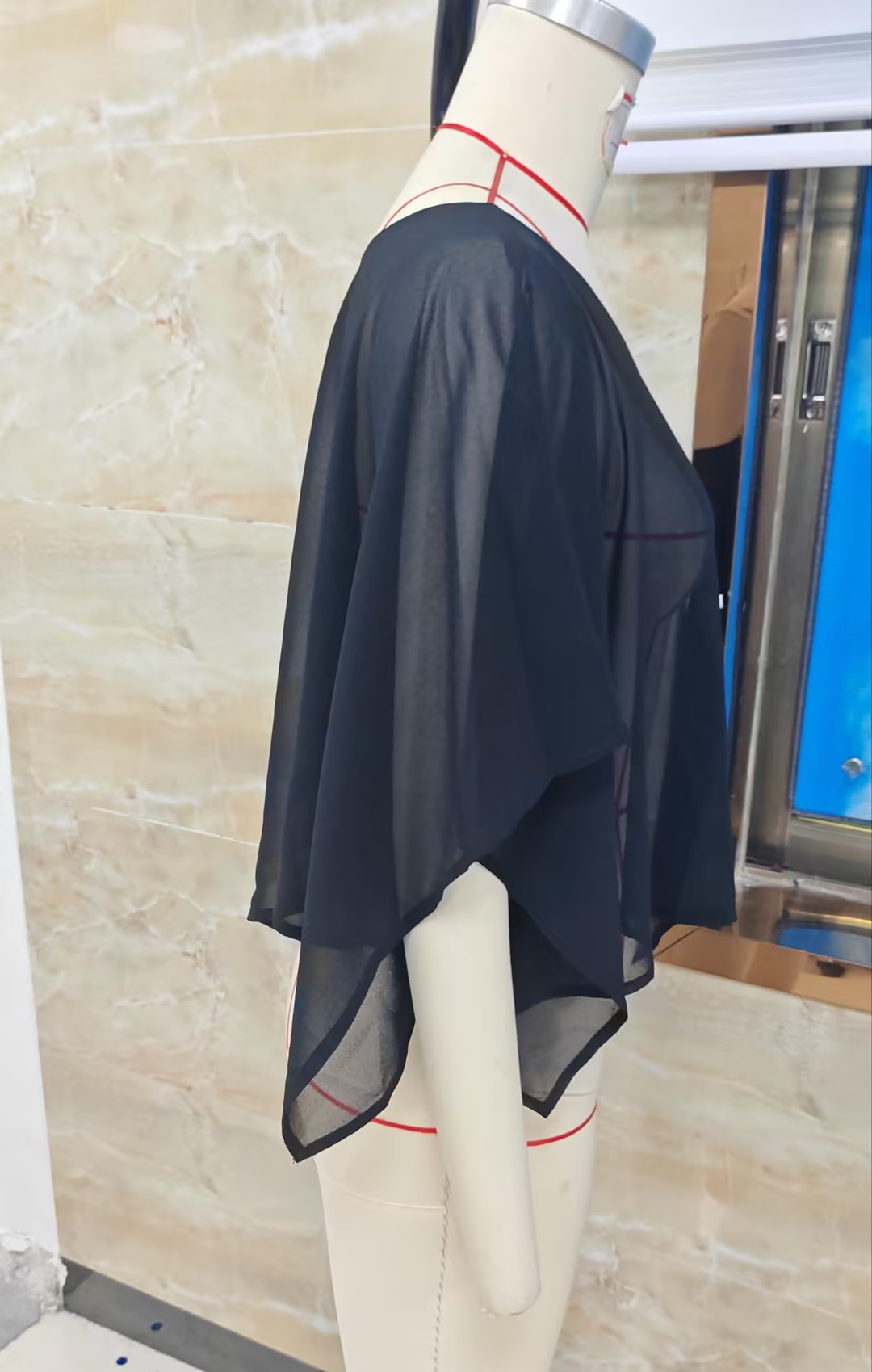 Hauts cape transparents d'été pour femmes, à manches bouffantes, asymétriques à une épaule, col bateau, poncho châle tendance, style streetwear