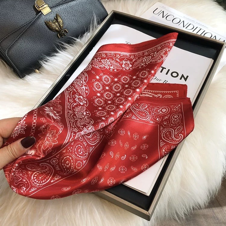 Foulard carré en soie de mûrier 100%, motif Paisley Vintage, Bandana en soie de Style ethnique rouge/noir, enveloppe de cou/tête de luxe pour femmes et hommes