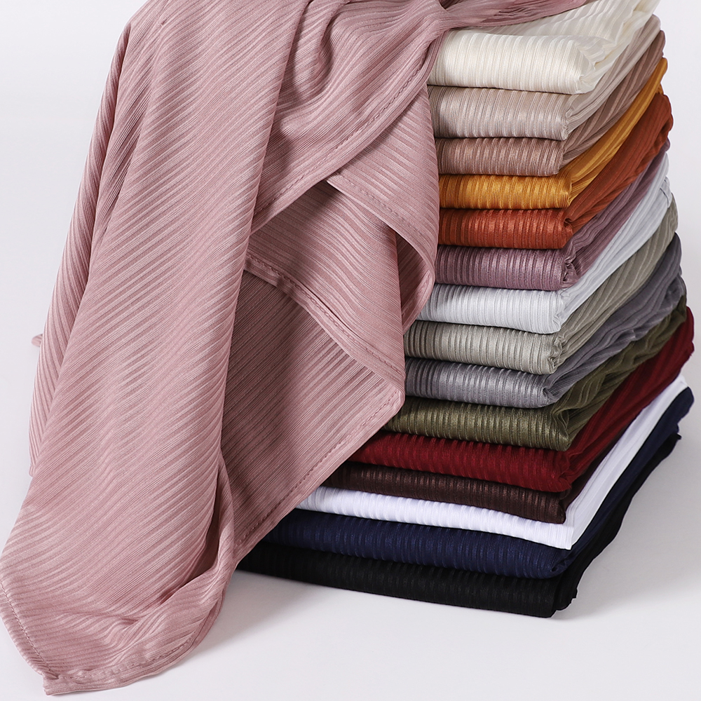 Hijabs plissés en jersey tricoté pour femmes musulmanes, écharpes unies, foulards doux, voiles pour la tête