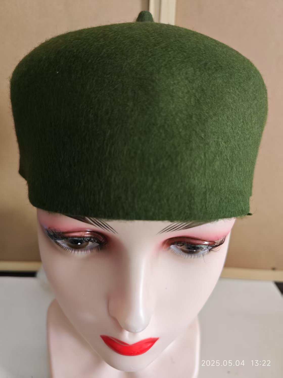 Casquettes de béret en feutre de laine pour hommes musulmans, chapeaux de fête de danse sur scène, mode vert rouge Kufi Hijab, chapeau de prière Eid fait à la main