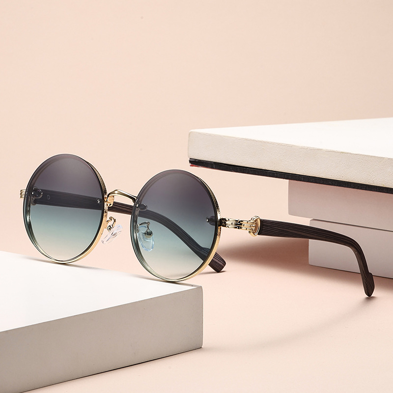Lunettes de soleil rondes vintage 2025 – Tendance classique dégradée pour l'extérieur – Design de marque de luxe – Monture métallique – 2453