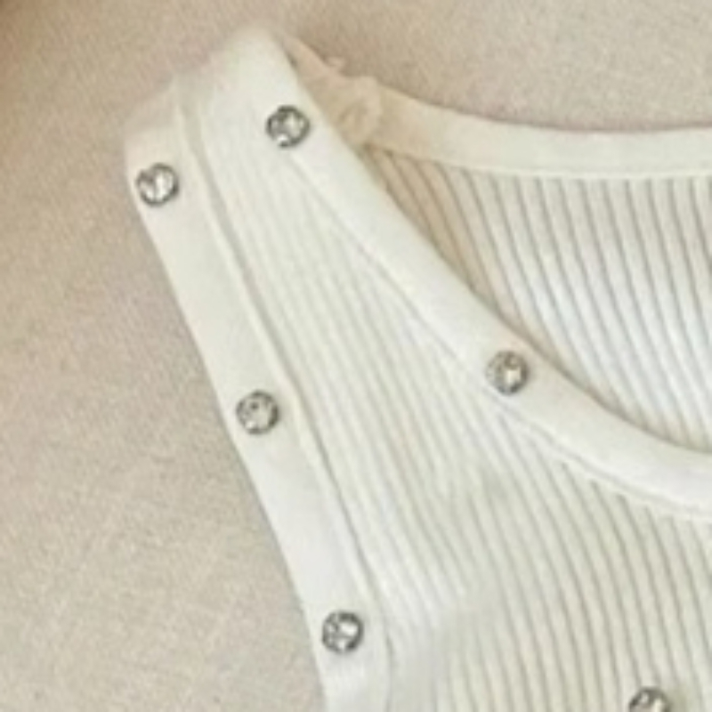 Débardeur court en maille côtelée extensible blanc pour femme, décontracté, d'été, avec détails en strass, sans manches, col rond